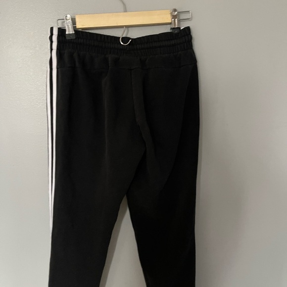 Adidas signature joggers S - Picture 5 of 7